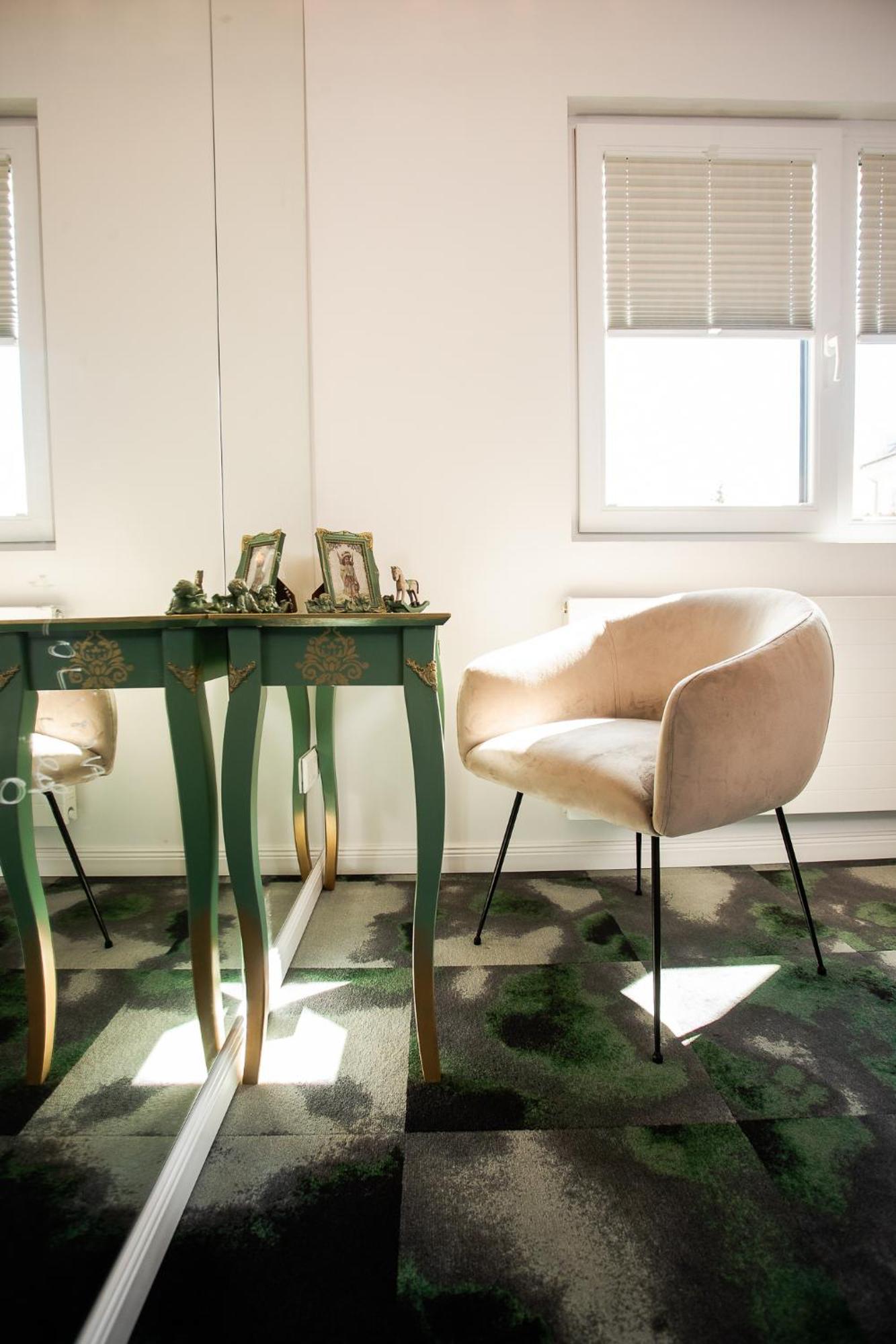 Apartment Onyx Carolyne Bistriţa Dış mekan fotoğraf